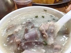 -洲心明记烧肉大粥(总店)