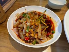 -严记小天府酸菜鱼(西四路店)