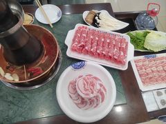 -楼外楼肥羊木炭火锅居(乐群街店)