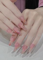 -猪猪女孩日式美睫美甲