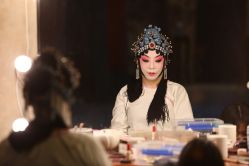 -华韵京剧摄影(洋桥角门东店)