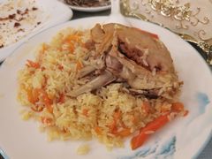 -马尔龙新疆饭店·清真(瑞景店)