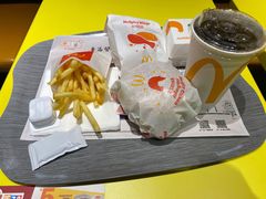 -麦当劳(顾村公园店)