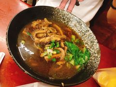 原汁牛肚面-尊品原汁牛肉面