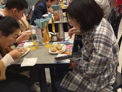 -小杨生煎(白玉兰广场店)