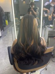 -藤野造型烫发染发