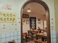 -矮子粉店1985·长沙米粉(湘春路店)