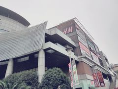 -百盛(莘庄店)
