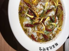 老坛子酸菜鱼-新太二·鲜料川菜(万泰汇店)
