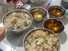-正宗杨记普洱酸醋米线(总店)