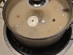 -煲王粤菜餐厅(中侨中心店)