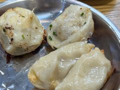 -黄阿姨锅贴大王(万航渡路店)