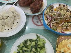 -鹤乡东北菜(崮山路店)