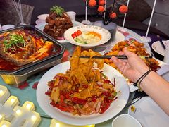 -巴特餐饮6加1音乐餐吧·新疆菜