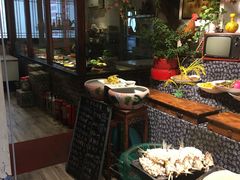 自助取餐区-百味地锅鸡(财校分店)