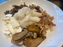 -黔蘑菇四季餐厅(观山湖店)