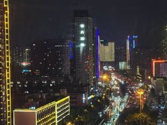 -黄兴南路步行商业街