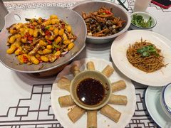 -客家大院·非遗赣南客家菜(郁孤台店)