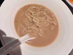 胶东炝锅面-鲁采LU STYLE(新天地店)