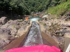 -安吉龙王山峡谷漂流