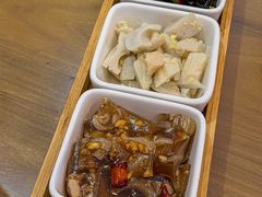 -鲁南仔·滕州炒鸡(经三路店)