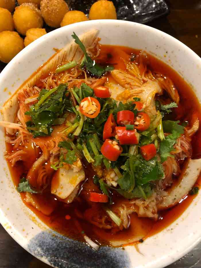 春熙巷子成都串串(万松园店)-"「冒蟹柳」吹爆这个蟹柳!太太太好吃了!