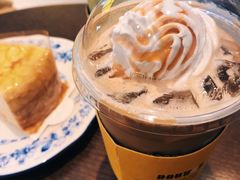 烤杏仁焦糖拿铁-DOUTOR德咖伦(吴江路店)