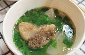 Radish and Lamb Bone Soup