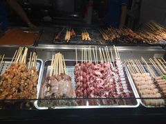 -好吃街美食城(八一广场店)