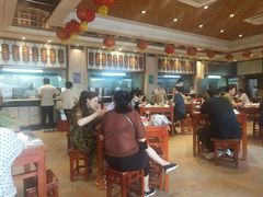 大堂-郑州烤鸭总店