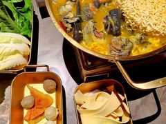 -Darling Queen·Mini·Live·House