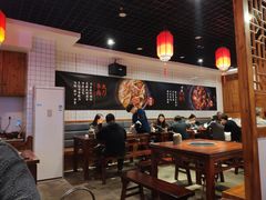 大堂-受气牛肉·耙牛肉火锅(水晶郦城店)