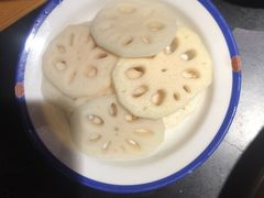-王婆乔鲜鱼自助火锅(蜀汉路店)