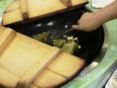 -老渔翁笨锅炖(迎宾路总店)