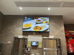 -香港新发烧腊茶餐厅(水围店)