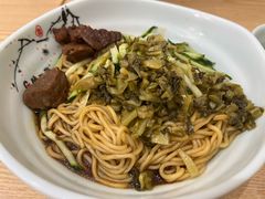 -顾一碗馄饨·烧麦(儿童医学中心店)