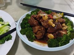 -YI PIN JU 一品居中餐厅 中国超市