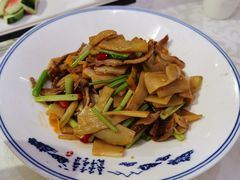-雅和生态渔庄·宜城锅巴饭(龙灵山公园店)