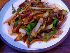-巴特餐饮6加1音乐餐吧·新疆菜