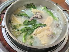 -黎老幺光雾山黄羊汤锅