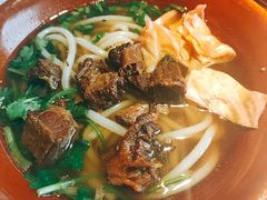 花溪牛肉粉-黔香阁(大上海时代广场店)