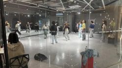 -5KM舞蹈街舞工作室