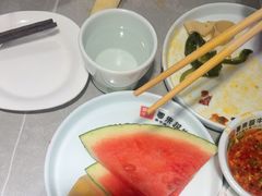 -宴全牛粤来越牛潮汕鲜牛肉火锅(海州万达广场店)