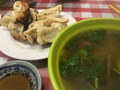 -胡记锅贴·沪上游子老鸭粉丝汤(太原路店)