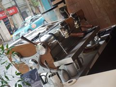 -Onirii Coffee(长乐路店)
