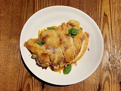 脆皮鸡配柠檬土豆-Mercato莫卡多露台餐厅与酒吧(K11店)