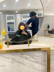 -八佰伴8008星级形象店