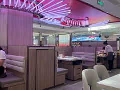 -海底捞火锅(杭州庆春路夜宵主题店)