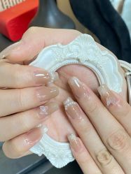 -芊屿芊浔美甲
