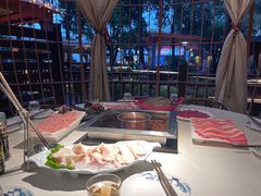 -二荆条·蜀鲜汇城市森林火锅